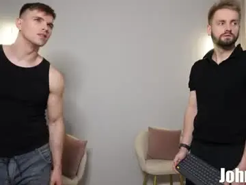 Chaturbate Live Sex Cam of enjohnny