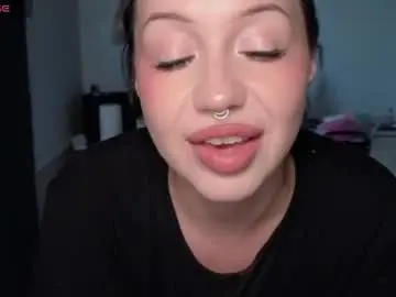 Chaturbate Free Porn Cam of moranagoddess