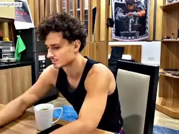 Chaturbate Free Porn Cam of orlando__bloom