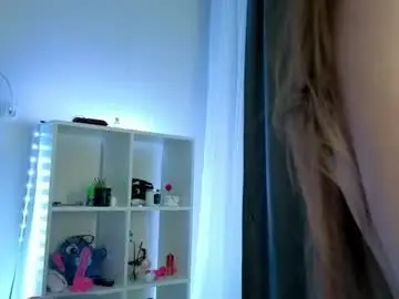Chaturbate Live Sex Cam of your_casual_vibes
