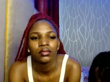 Chaturbate Free Live Porn of raven_luxe