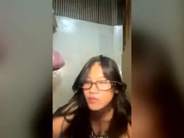 Chaturbate Free Live Porn of sweet_kwenie