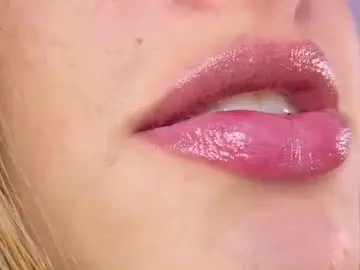 Chaturbate Live Sex Cam of your_dream1217