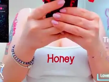 Chaturbate Free Live Porn of evelyne_rose