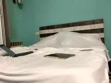 Chaturbate Best live sex cam show of kleopatri_