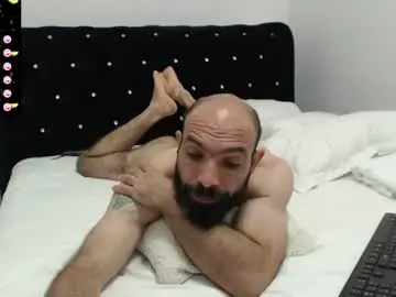 Chaturbate Live Sex Cam of raul27big