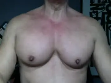 Chaturbate Free Porn Cam of bgdkmuscleguy