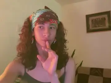 Chaturbate Free Porn Cam of camille_delrey