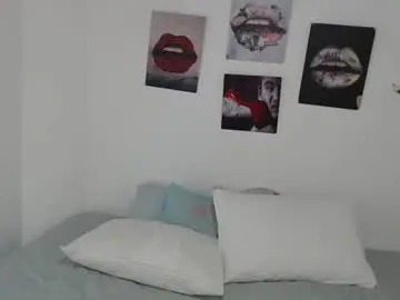 Chaturbate Live Sex Cam of harley_quinns1