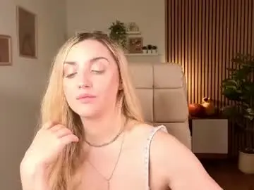 Chaturbate Live Sex Cam of mi1a_