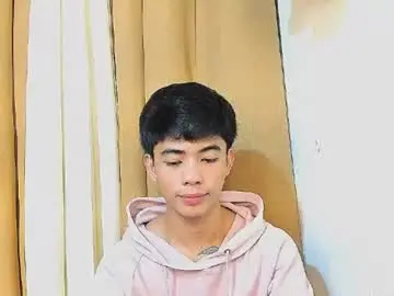 Chaturbate Live Sex Cam of boynextdoor4ux