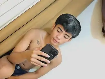Chaturbate Free Porn Cam of boynextdoor4ux