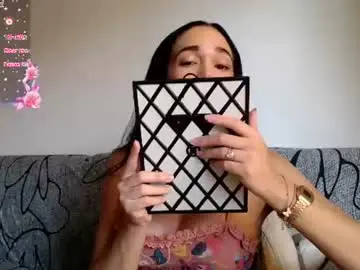 Chaturbate Adult Webcam of luara_