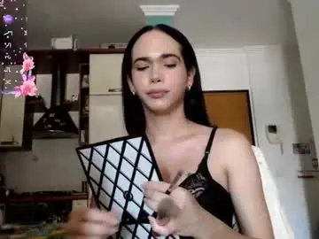 Chaturbate Best live sex cam show of luara_