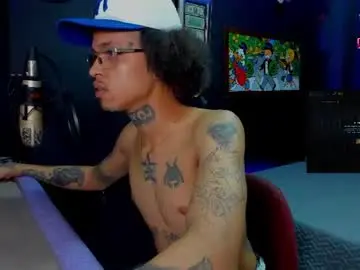 Chaturbate Free Live Porn of lilray99