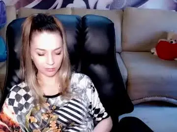 Chaturbate Best live sex cam show of lovellymalina