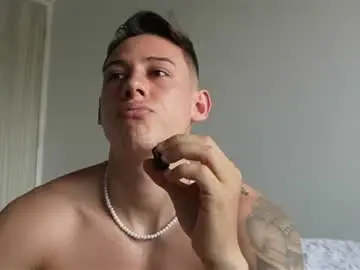 Chaturbate Best live sex cam show of muscle_king_cum