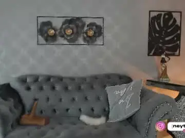 Chaturbate Live Sex Cam of neytiri_moon