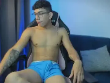 Chaturbate Adult Video Chat of andrew_twink18