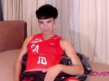 Chaturbate Free Porn Cam of asiancum_peter