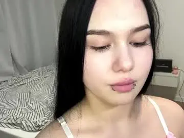 Chaturbate Best live sex cam show of pralinepurr