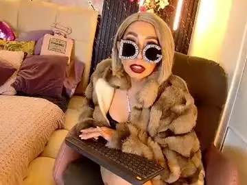 Chaturbate Adult Webcams of evelynagrey