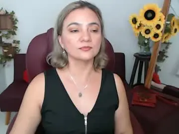 Chaturbate Nude Webcam of rebeca_milf