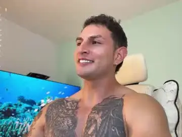Chaturbate Watch Live Sex Cams of angeloferro1