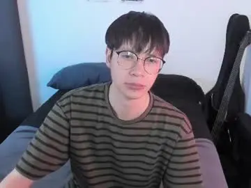 Chaturbate Free Porn Cam of andy_bankai