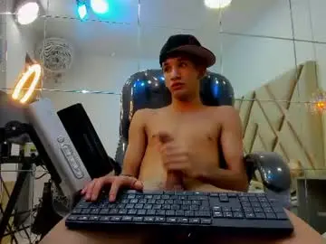 Chaturbate Free Porn Cam of jdwhite18