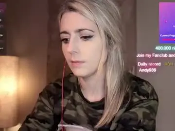 Chaturbate Free Live Porn of kimilee22