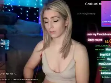 Chaturbate Adult Video Chat of kimilee22