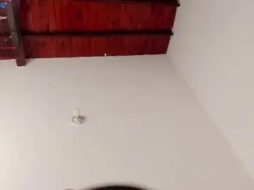 Chaturbate Free Porn Cam of mazikeen_18