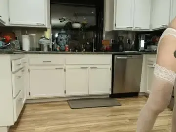 Chaturbate Live Sex Cam of houseslave2