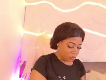 Chaturbate Sex Cam of loana_vegas