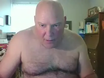 Chaturbate Live Sex Cam of helloforfun111