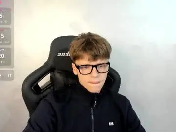 Chaturbate Live Sex Cam of thomas_shelbivip