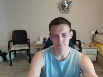Chaturbate Live Sex of mikimaus0101