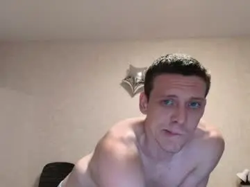 Chaturbate Free Porn Cam of mikimaus0101