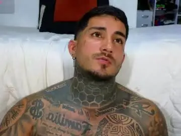 Chaturbate Free Porn Cam of twonaugthy77