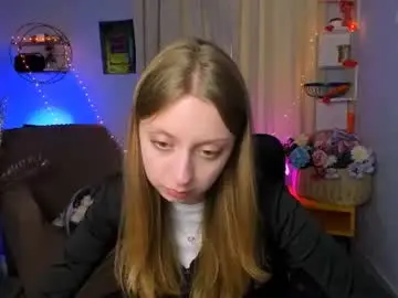Chaturbate Free Live Porn of elyra_lir