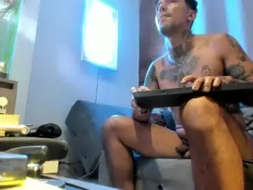 Chaturbate Sex Cam of dylanstonne1