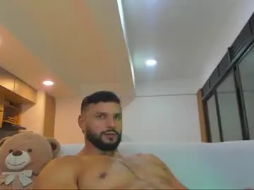 Chaturbate Free Live Porn of jackson_wayne__