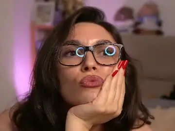 Chaturbate Nude Webcam of mona_lisss