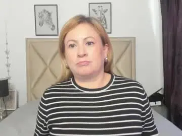 Chaturbate Sex Cam of monicapink_