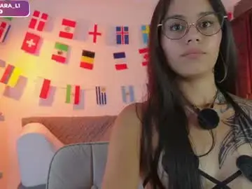 Chaturbate Live Sex Cam of thamara_l11