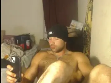 Chaturbate Live Sex Cam of izak144