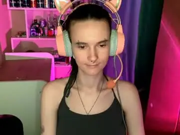 Chaturbate Watch Live Sex Cams of eunabiddlecome