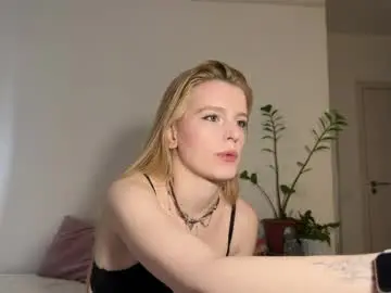 Chaturbate Free Porn Cam of nura_foxx