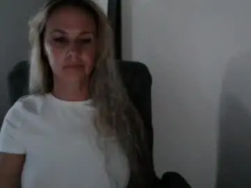 Chaturbate Live Sex of love_on_